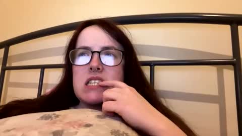 Snapshot of tashtoday chatting on February 8, 2025, 11:24 pm tashtoday online show from February 8, 2025, 11:24 pm