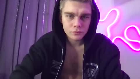 tasteithorny online show from February 10, 2025, 4:41 am