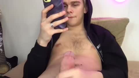 tasteithorny online show from March 4, 2025, 10:57 am