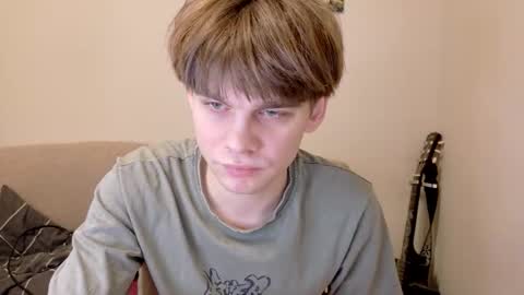 tasteithorny online show from April 1, 2026, 1:50 am