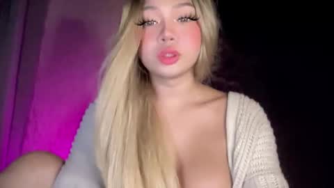 Snapshot of tastelikesugar1 chatting on June 5, 2026, 11:05 am tastelikesugar1 online show from June 5, 2026, 11:05 am