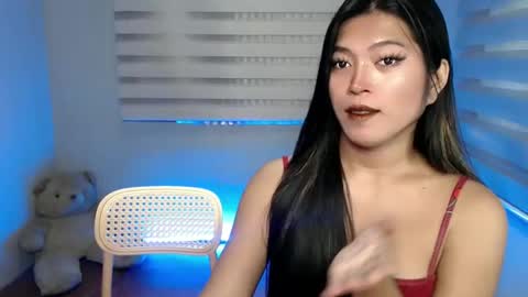Snapshot of tasteofinnocent69 chatting on February 3, 2025, 4:25 am   online show from February 3, 2025, 4:25 am