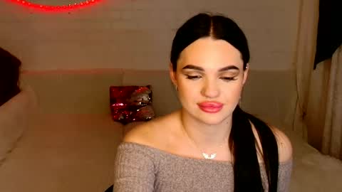 tasty_babyy online show from January 10, 2025, 7:21 pm