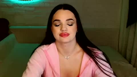 tasty_babyy online show from March 3, 2025, 6:55 pm