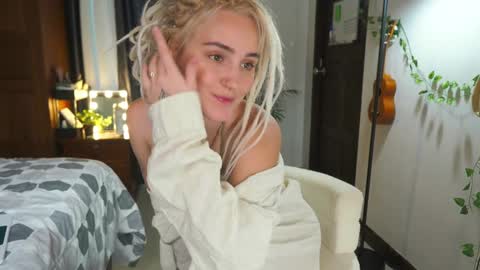 Snapshot of tasty_tomato chatting on January 10, 2025, 8:29 am RHEA pronanciation like Reya online show from January 10, 2025, 8:29 am