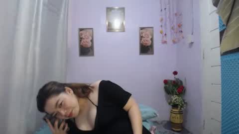 ALLIE online show from April 18, 2026, 7:07 pm