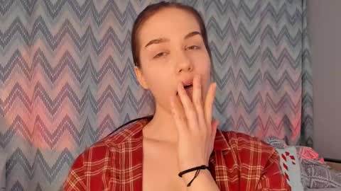 Tate online show from February 9, 2025, 6:05 pm