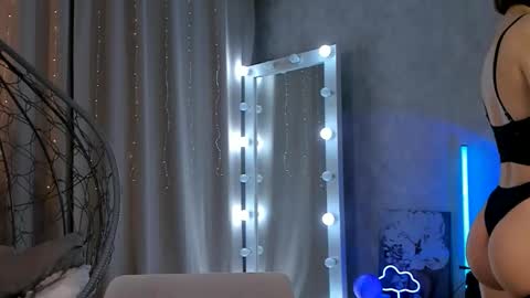 Tate online show from December 14, 2025, 12:05 am