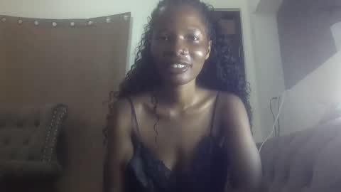 tatiana_254 online show from October 16, 2025, 3:35 pm