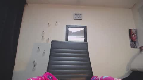 tatiana online show from February 7, 2025, 12:09 am