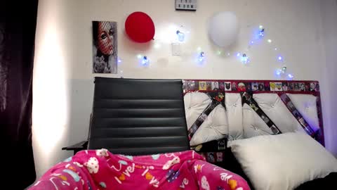 tatiana online show from March 3, 2025, 9:15 pm