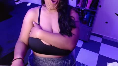 tatiana online show from February 25, 2025, 11:08 am