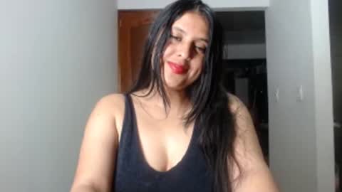 tatianaez22 online show from September 11, 2025, 4:12 am