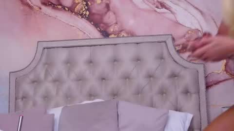 Tatiana Nova online show from June 8, 2026, 4:02 am