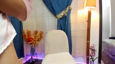 Snapshot of tatianapotter2473 chatting on February 22, 2025, 9:45 am Tatiana Potter online show from February 22, 2025, 9:45 am