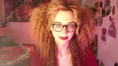 Snapshot of tatianaromanova chatting on April 4, 2026, 5:21 pm Tatiana online show from April 4, 2026, 5:21 pm