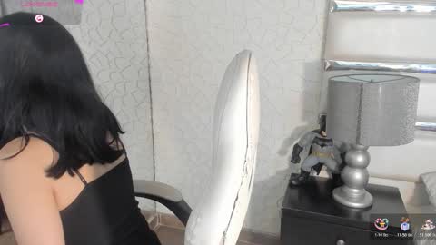 tatilee online show from February 26, 2026, 1:43 pm