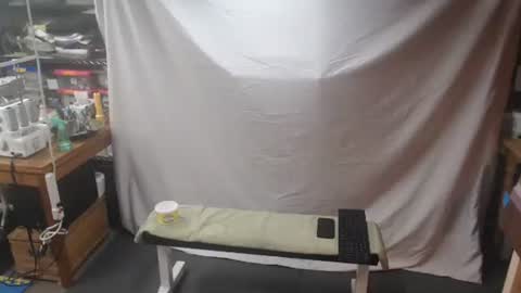 Snapshot of tatsdude chatting on December 19, 2025, 4:14 pm inkbator online show from December 19, 2025, 4:14 pm