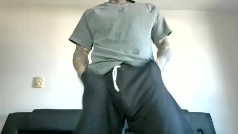 D-Man online show from October 28, 2025, 2:42 pm