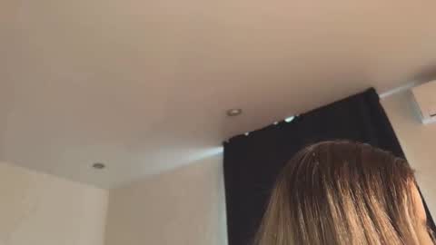 Snapshot of tatti_1 chatting on February 25, 2025, 8:03 am Tata online show from February 25, 2025, 8:03 am