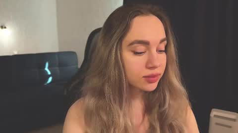 Snapshot of tatti_1 chatting on February 28, 2025, 7:15 am Tata online show from February 28, 2025, 7:15 am