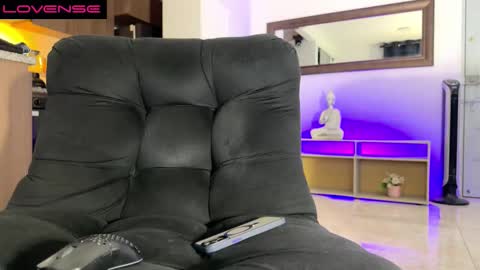 Jonathan  Juan online show from November 27, 2025, 8:38 am