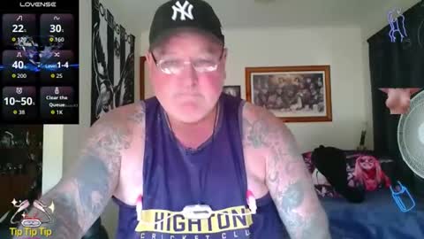 tattzsexy online show from March 21, 2026, 5:01 am