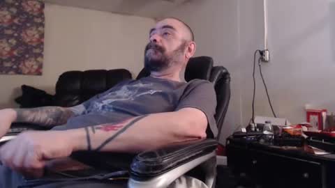 Tatusimian online show from January 1, 2025, 11:38 am