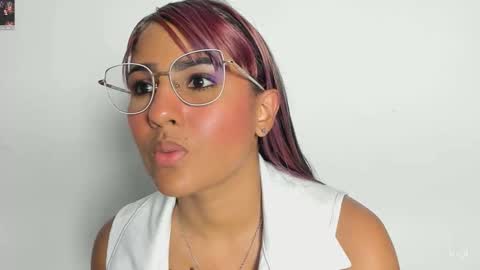 Tatiana Gomez online show from February 27, 2026, 7:08 am