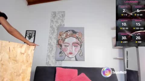 Snapshot of taty_miller chatting on February 24, 2025, 8:25 pm Taty Miller online show from February 24, 2025, 8:25 pm
