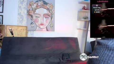 Snapshot of taty_miller chatting on February 28, 2025, 8:50 pm Taty Miller online show from February 28, 2025, 8:50 pm