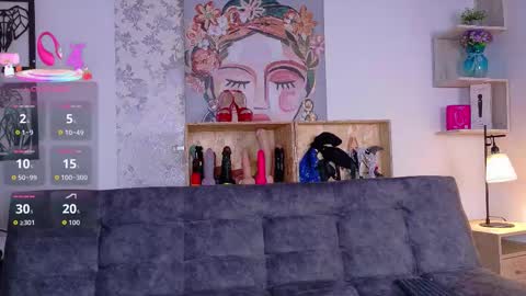 Snapshot of taty_miller chatting on September 14, 2025, 1:43 pm Taty Miller online show from September 14, 2025, 1:43 pm