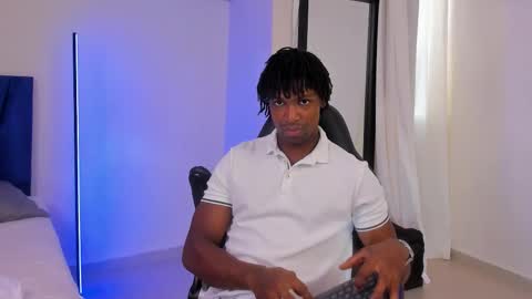 tau_montes online show from January 16, 2026, 12:53 pm