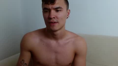 Snapshot of taurus4k chatting on December 14, 2024, 8:51 pm taurus4k online show from December 14, 2024, 8:51 pm