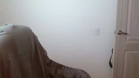 Snapshot of taurus4k chatting on March 5, 2025, 7:06 pm taurus4k online show from March 5, 2025, 7:06 pm