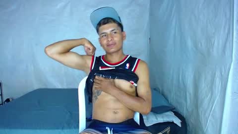 taurus_5 online show from April 12, 2026, 10:26 pm