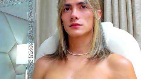 tayler_swift1 online show from January 19, 2025, 6:42 am