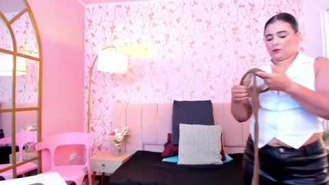 Snapshot of taylor_bennet chatting on June 7, 2026, 12:20 pm Taylor Bennet online show from June 7, 2026, 12:20 pm