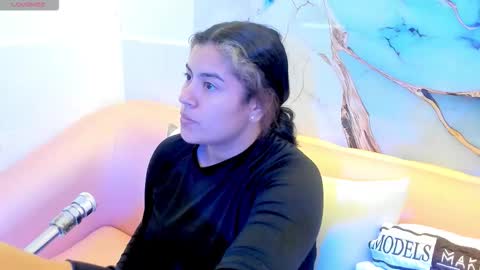 taylor_cupper_ online show from October 26, 2025, 3:34 am