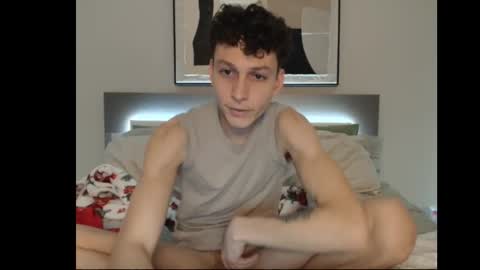 taylorcamz online show from November 6, 2025, 3:40 am