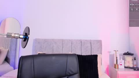 Taylor online show from February 12, 2026, 8:04 pm