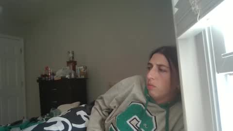 taylorslay online show from April 8, 2026, 5:13 pm