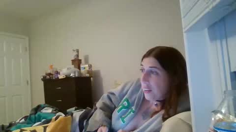 taylorslay online show from April 11, 2026, 12:48 am