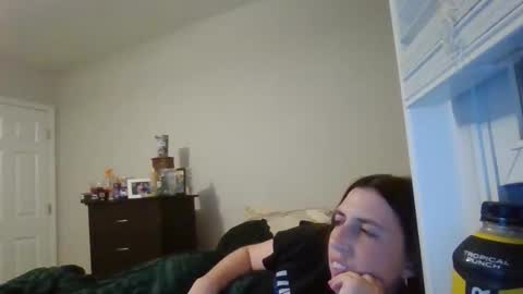 Snapshot of taylorslay chatting on May 18, 2026, 4:07 am taylorslay online show from May 18, 2026, 4:07 am
