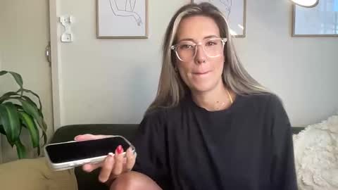 Taylor online show from March 13, 2026, 10:38 pm