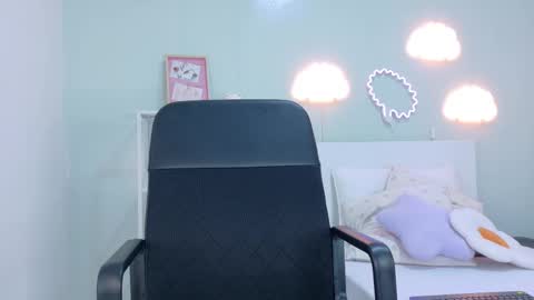 TAYLOR  online show from October 29, 2025, 11:45 am