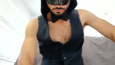 Tayne online show from November 4, 2025, 2:54 am