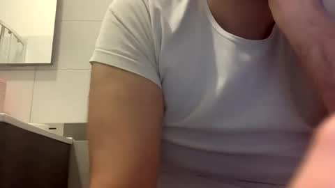 Tbest1986 online show from March 14, 2026, 4:56 pm