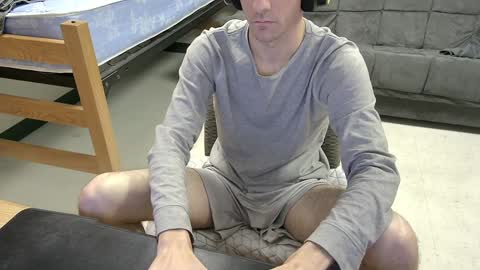 Snapshot of tbone_93 chatting on December 7, 2024, 3:19 pm Tbone online show from December 7, 2024, 3:19 pm