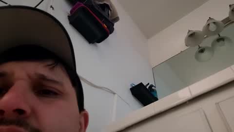 Luis online show from March 2, 2025, 4:53 pm